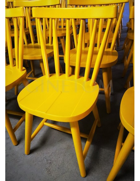 Fabrica de sillas para bares y restaurantes. Modelo Reine