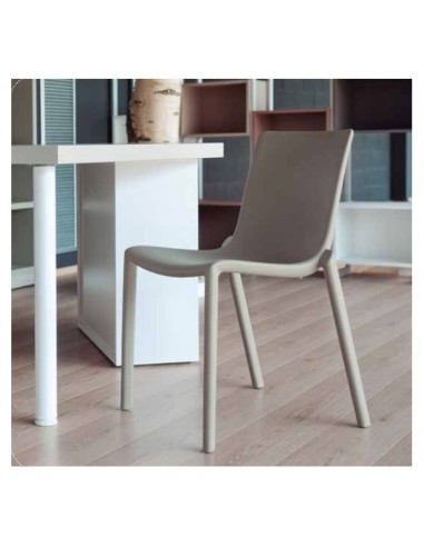 Silla de plástico para hostelería de colores Kat
